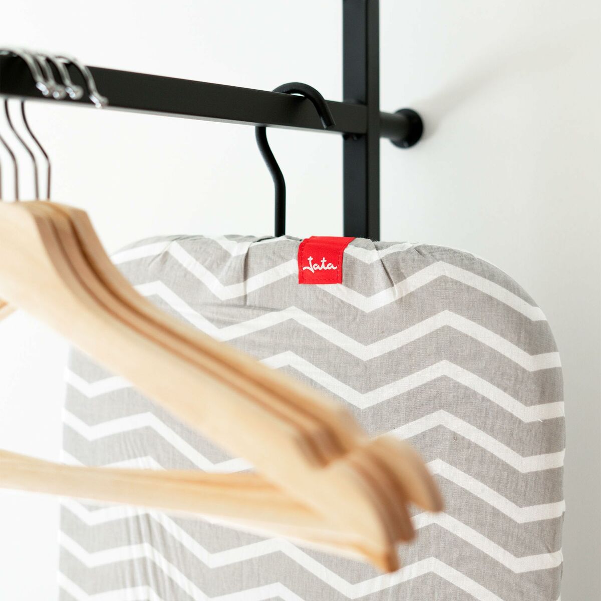 V4HB72C0B20B660A9A3DA43AFD8F95AA720R7478249P9